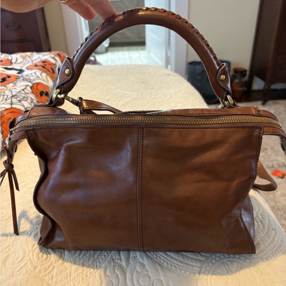 HOBO Rich Tan Leather Shoulder Bag